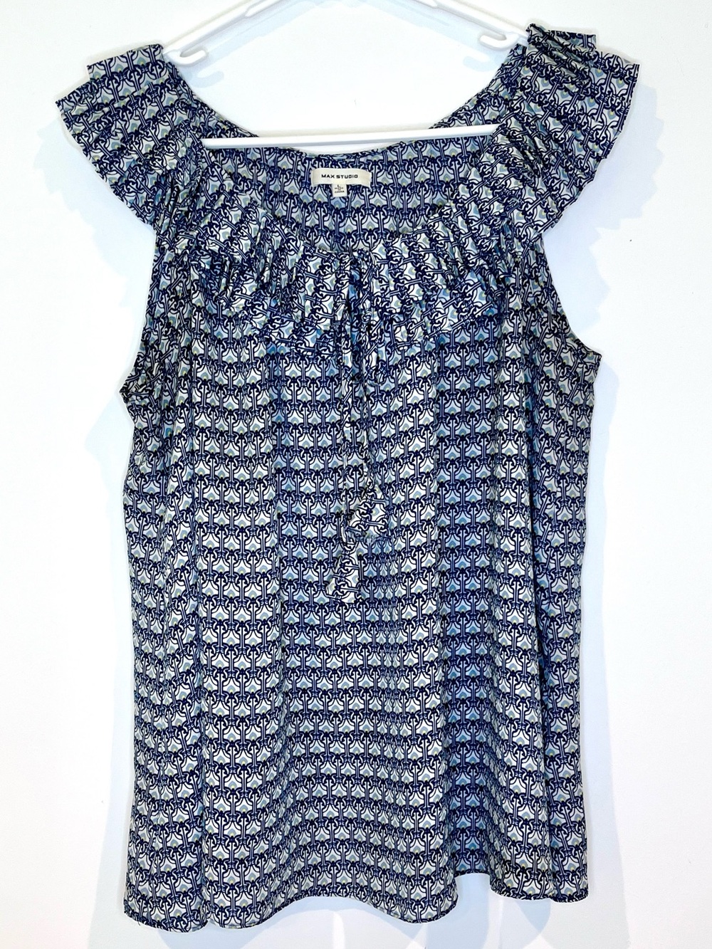 Max Studio‎ Navy Blue Printed Ruffle Shoulder Top
